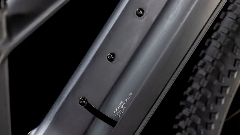 Cube Reaction Hybrid Race 800 E-MTB in Black/Metal-3